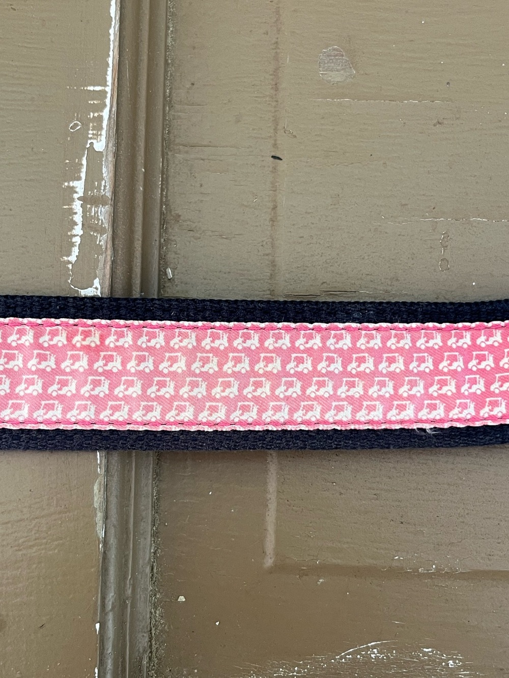 vineyard vines belt with pink golf cart